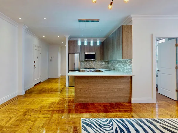 1150 Brighton Beach Avenue image 4 of 18