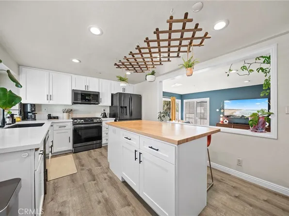 148 S Seneca Cir #24, Anaheim, CA 92805
