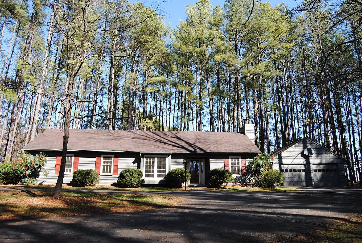 4295 Pine Grv photo 1