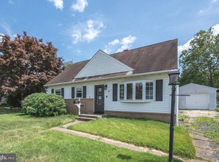 4 Boswell Rd, Marlton, NJ 08053