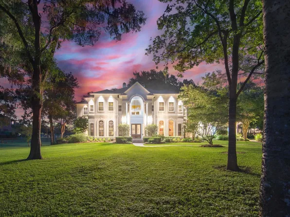 3518 River Forest Dr, Richmond, TX 77406