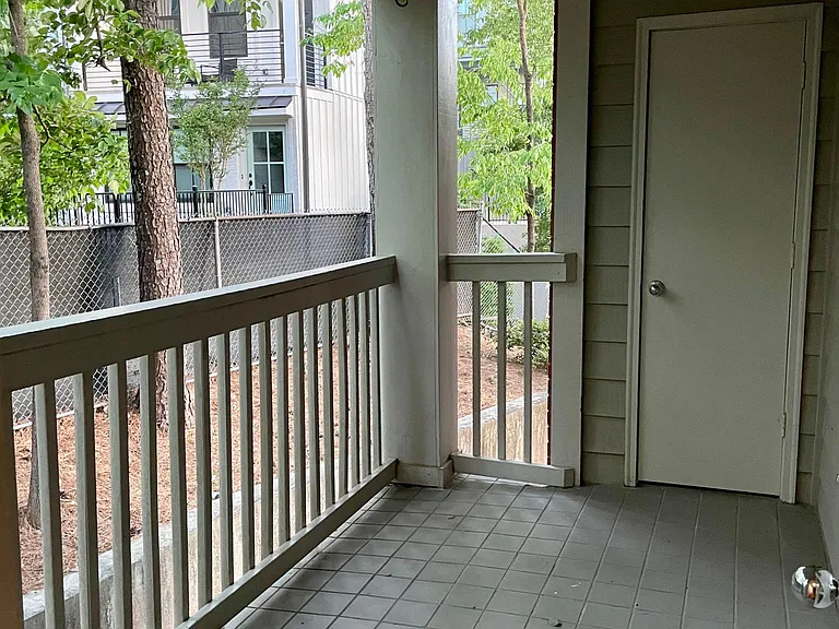 2056 Chastain Park Ct NE — Photo 13