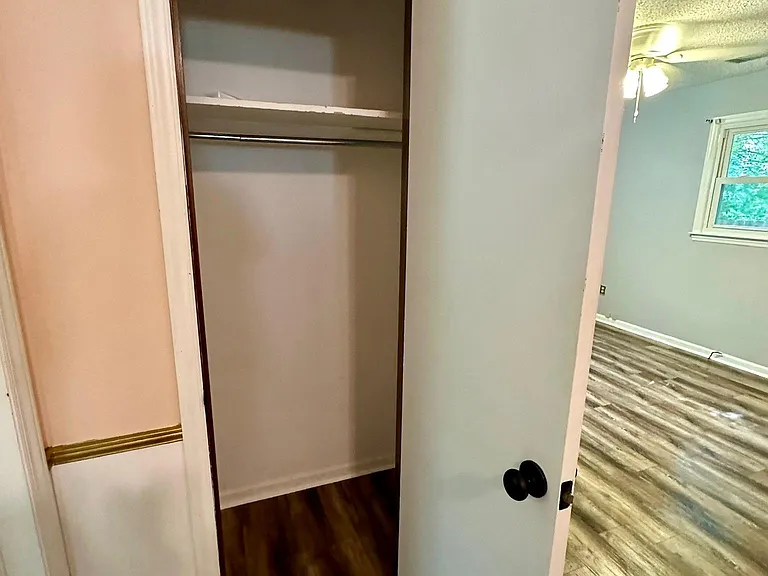 706 Pilgrim Frst — Photo 37