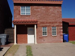 3533 Oasis Dr, El Paso, TX 79936
