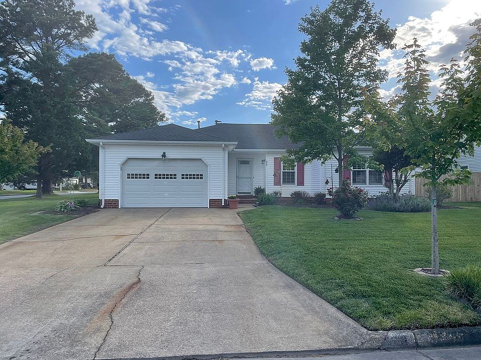 1st image of 828 Norton Ct