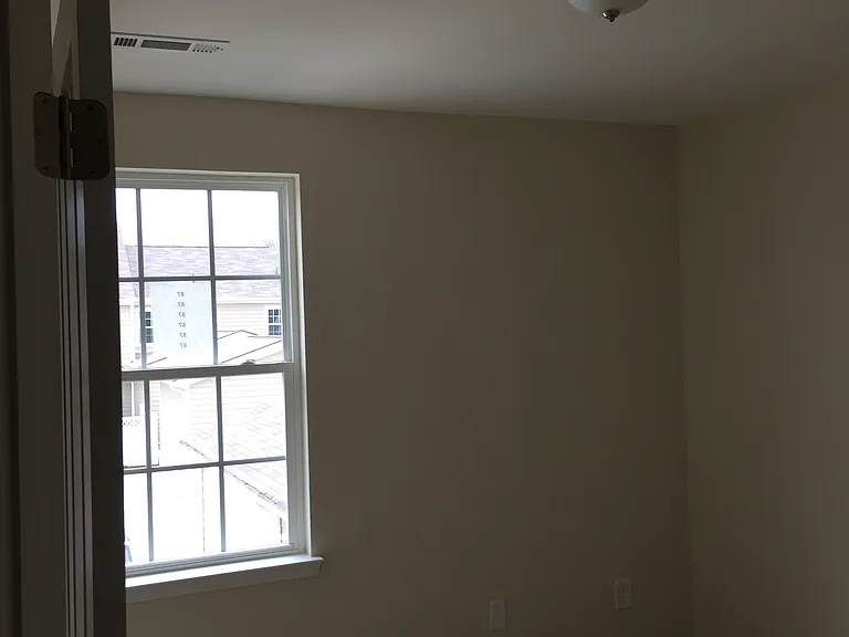 302 Oldbury Ln — Photo 15
