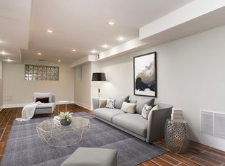 825 N Oakley Blvd #G, Chicago, IL 60622