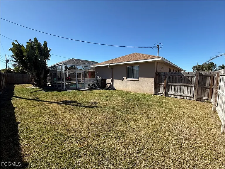 3619 SW 6th Ave — Photo 22