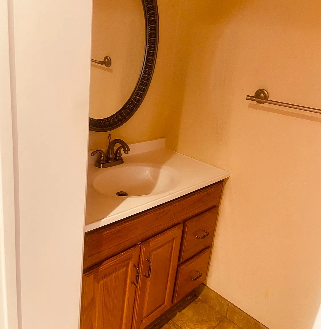 2410 Naomi St — Photo 4