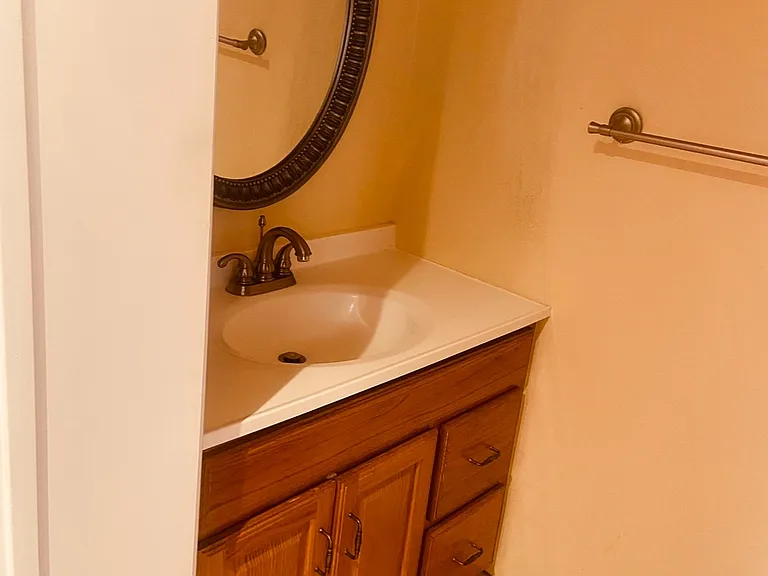 2410 Naomi St #1 — Photo 4