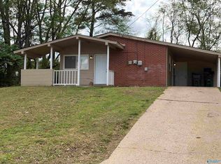 4807 Cottonwood Dr, Huntsville, AL 35810