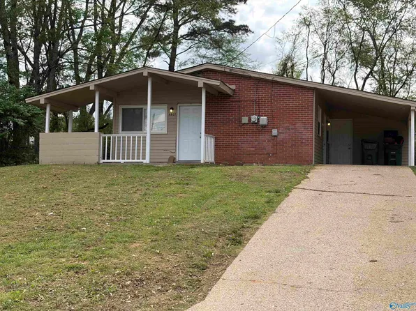 4807 Cottonwood Dr, Huntsville, AL 35810