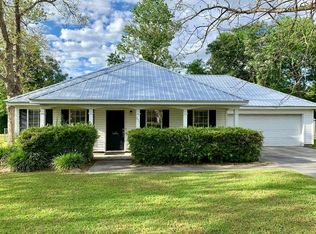 231 Beaver St, Ray City, GA 31645