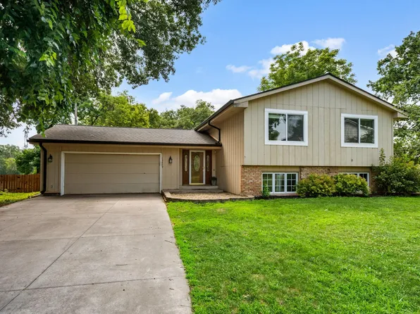 13609 62nd Ave N, Maple Grove, MN 55311