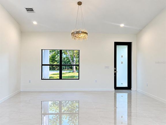 5th image of 23156 OLEAN BOULEVARD