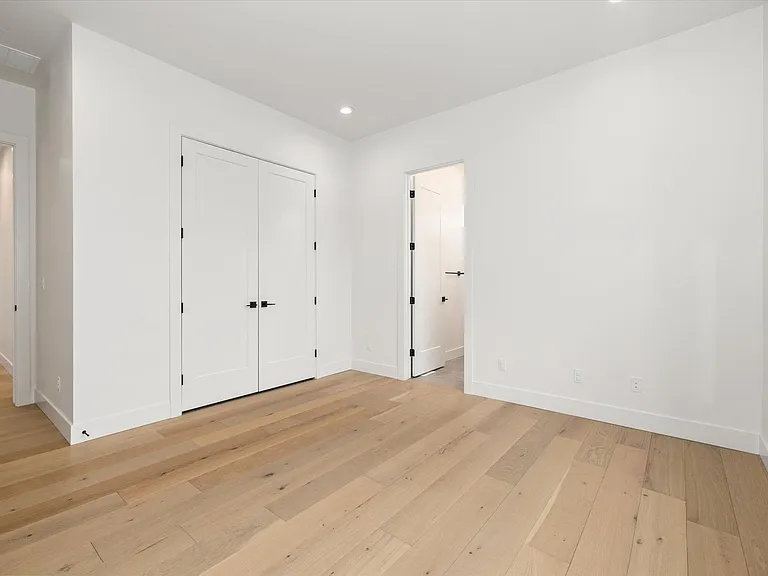 7786 W Diamond Lake Dr — Photo 53