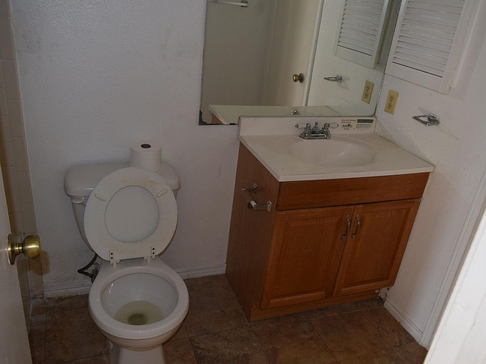2nd image of 10625 Starcrest Dr #10625