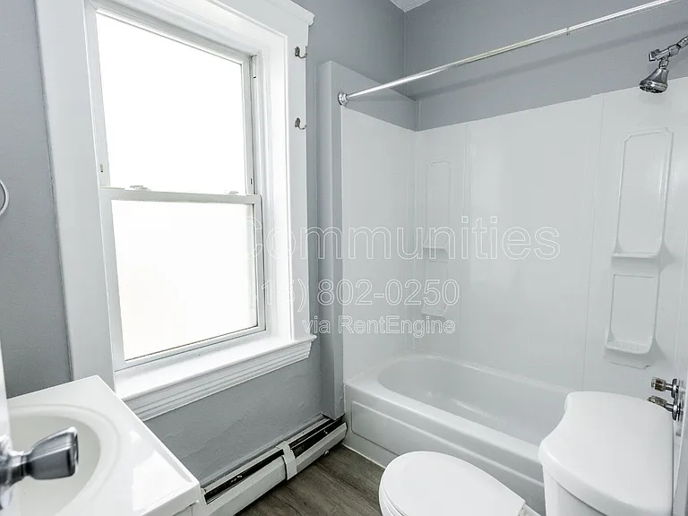 1609 Lakewood Ave #4 — Photo 8