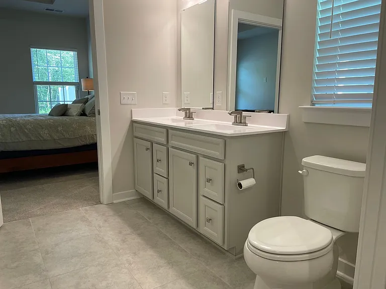 2116 Sounders Ln NE — Photo 15
