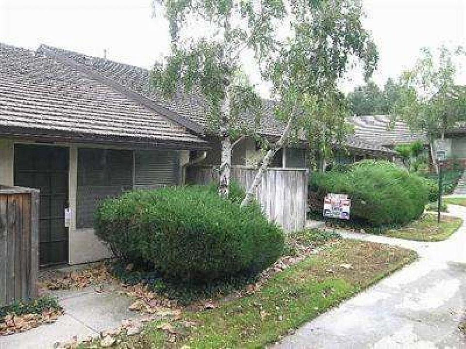 2nd image of 1418 Ramona Dr