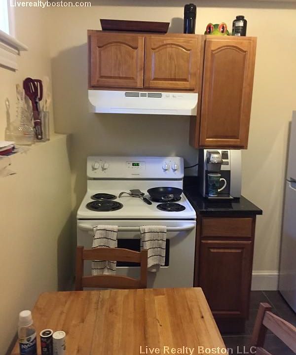 2nd image of 1082 Commonwealth Ave #4F