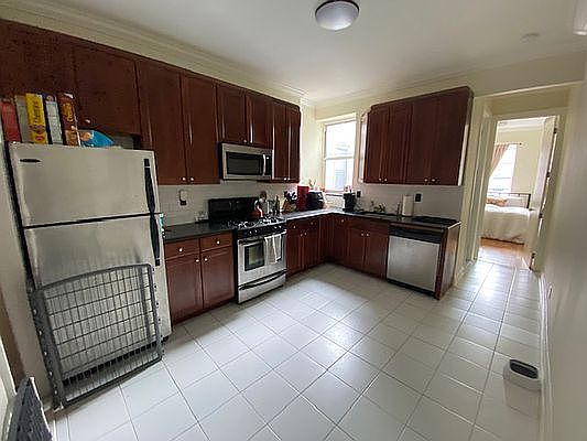 1st image of 392 15th St APT 3l