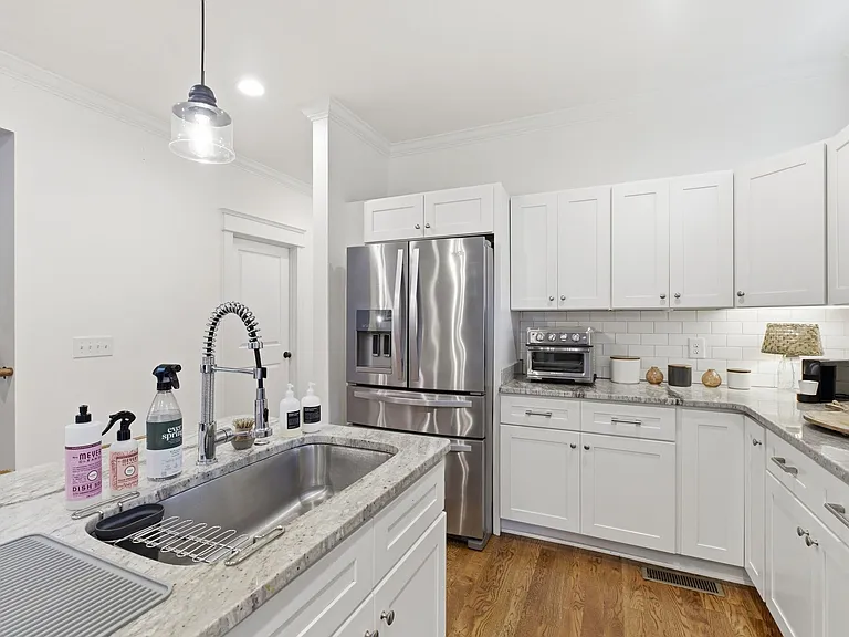 4010 Burrus St — Photo 15