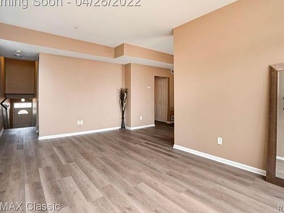 2nd image of 666 Superior Pkwy
