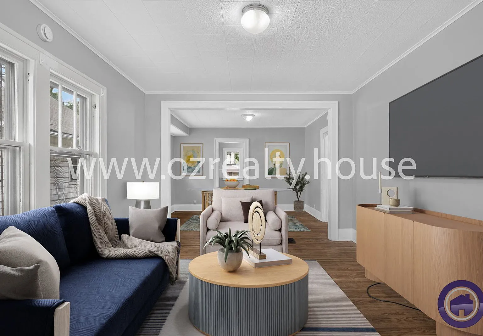 2 bed, 1.0 bath, 760 sqft, $1,045 — Photo 3