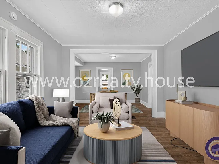 3644 Leybourn Ave — Photo 3