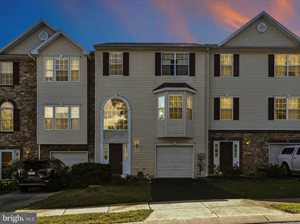 16877 Roosevelt Ln, Shrewsbury, PA 17361