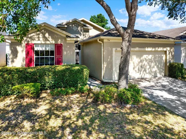 211 Fairmont Dr, Spring Hill, FL 34609