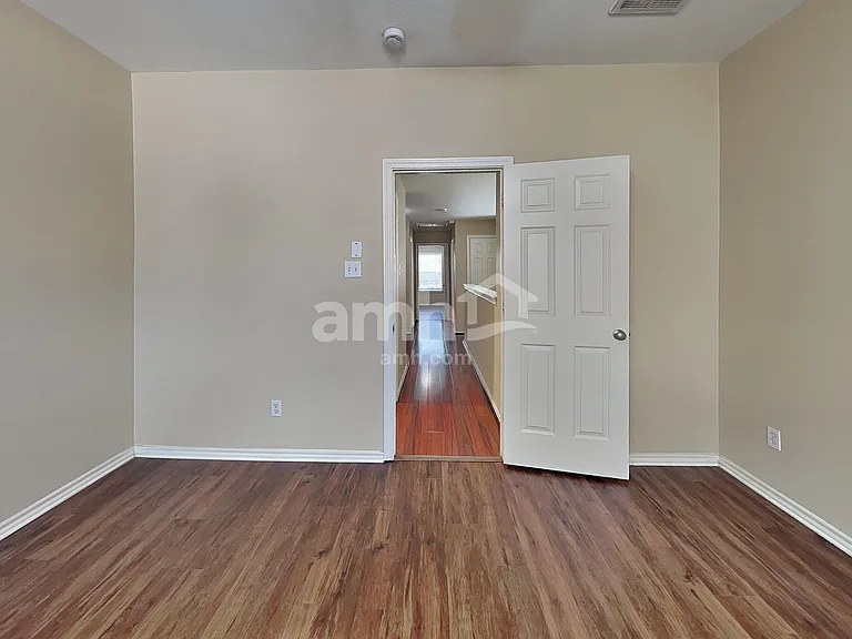 16650 Beckland Ln — Photo 9