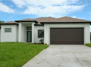 2814 13th St SW, Lehigh Acres, FL 33976