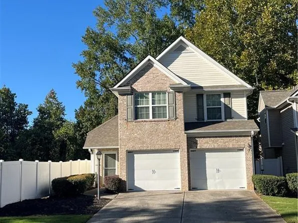 2030 Highland Gate Dr, Cumming, GA 30040
