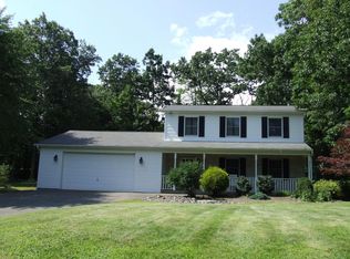 16 Dogwood Rd, Drums, PA 18222