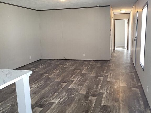 3rd image of 601 James St Lot 96A