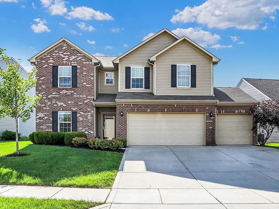1st image of 11833 Fawn Crest Dr