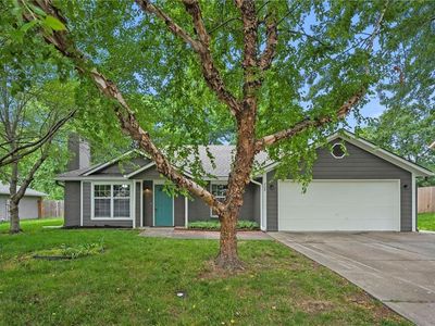 208 Cross Creek Ln, Grain Valley, MO, 64029