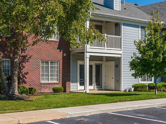 5th image of 3048 Westminster Dr APT 101