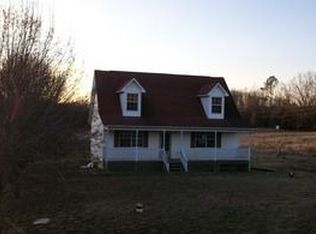 4595 Crow Rd NE, Dalton, GA 30721