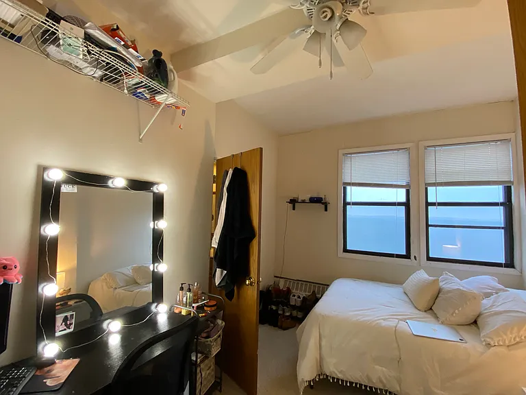 Mendota Lakeshore Apartments LLC — Photo 49