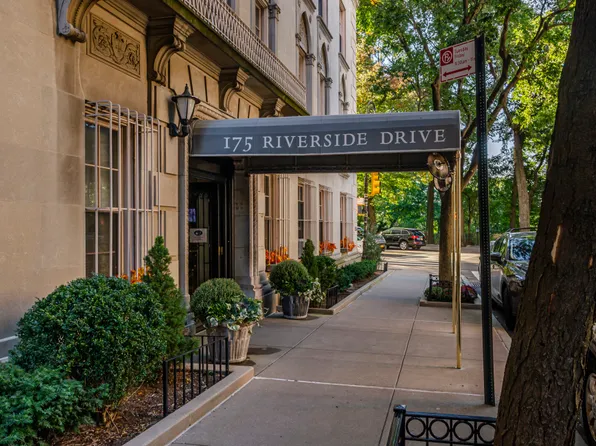 175 Riverside Drive 2L image 16 of 16