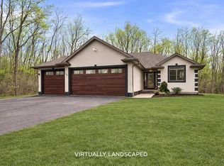 W9072 Hilltop Rd, Portage, WI 53901