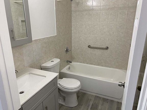 5th image of 33-27 13th St #1