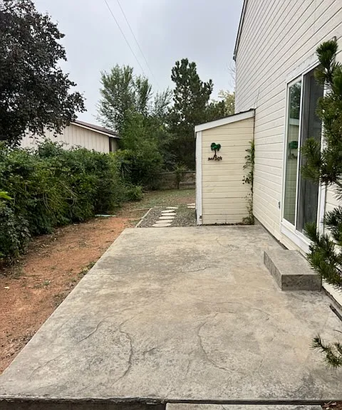 489 N Raynolds Ave — Photo 10