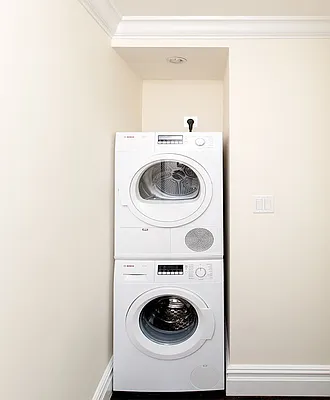 Rented by Keller Williams NYC | media 6