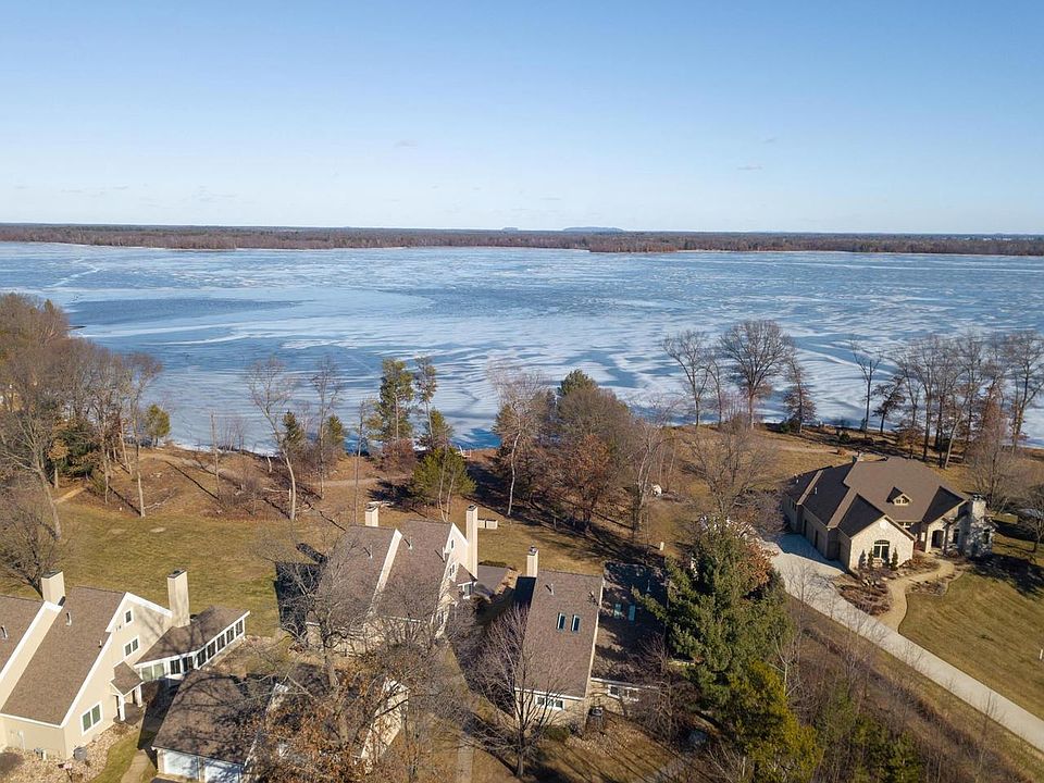 N7808 Lakeview Court, New Lisbon, WI 53950 Zillow