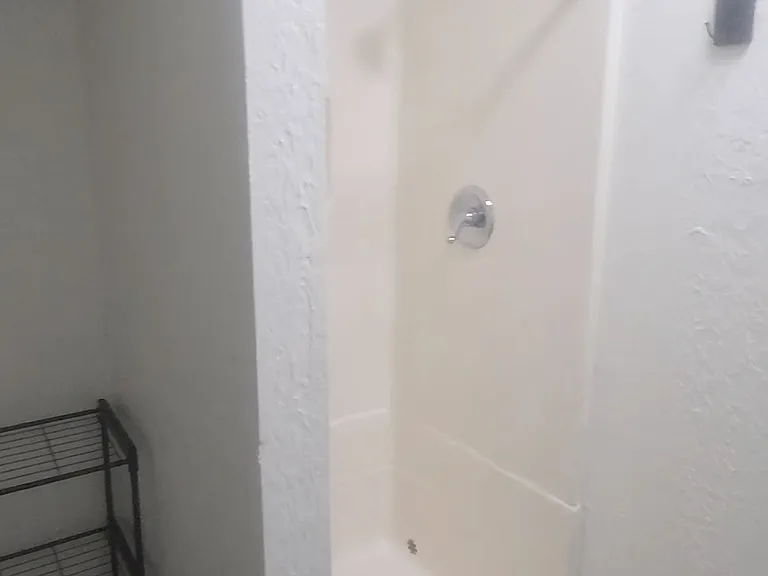 32 Sarah Ave — Photo 15