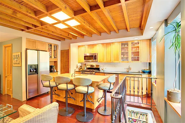 Sold by Douglas Elliman | media 29